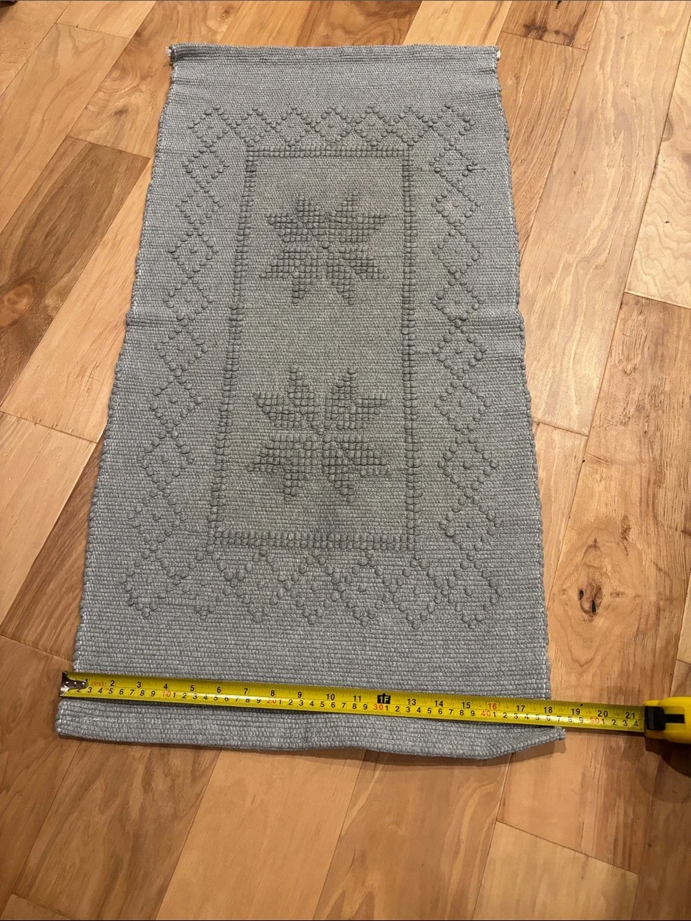 Portuguese Gray Textured Knit Runner with Star Motif
